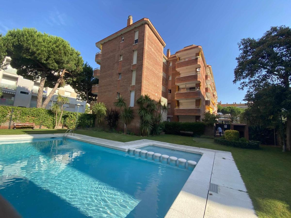 Las Antillas Con Piscina A Pie De Playa 4 Pax Lloret de Mar Zewnętrze zdjęcie